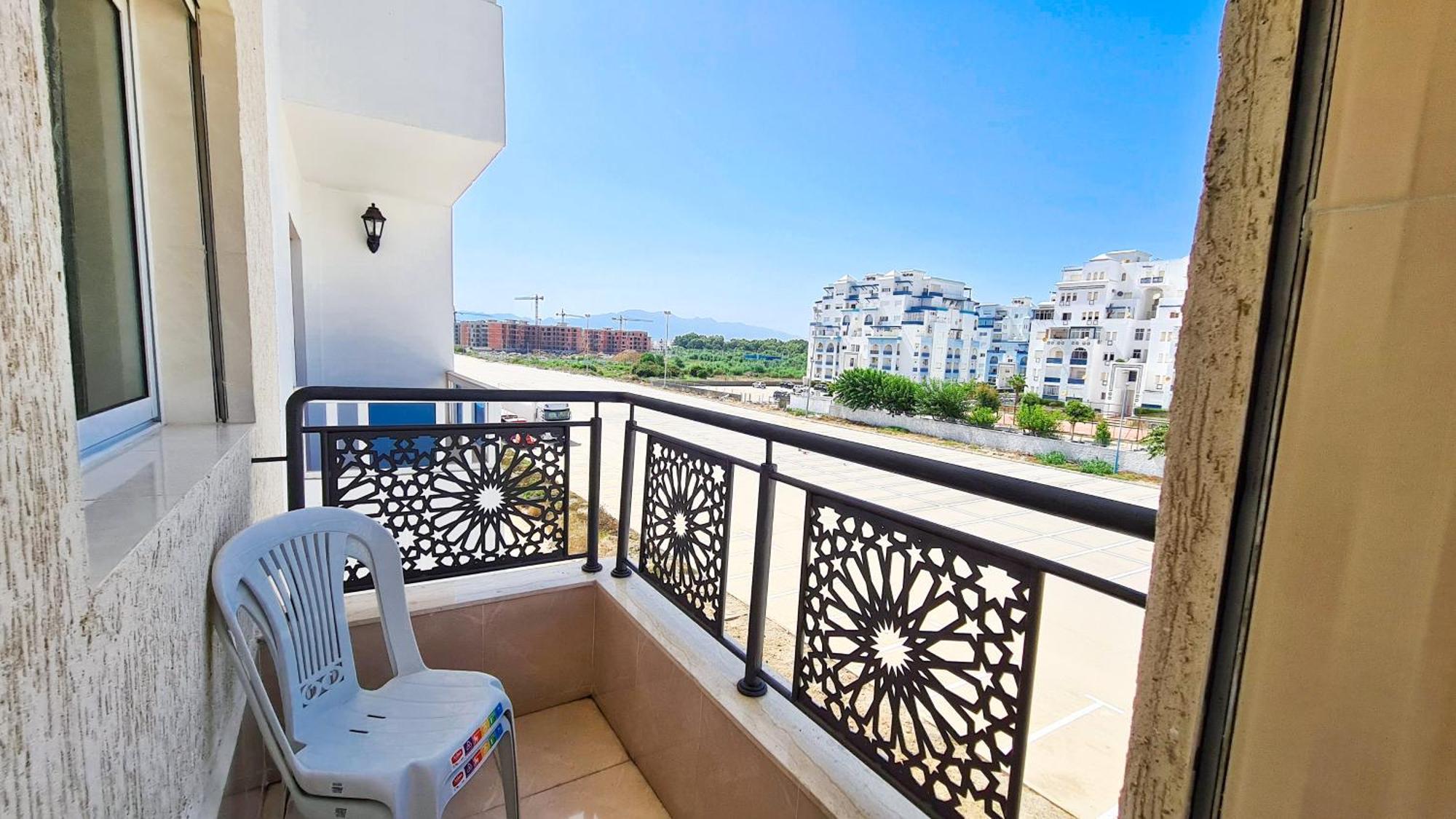 Enjoy Your Vacation Here, 1 Min To The Beach, Only For Families !! Martil Rom bilde